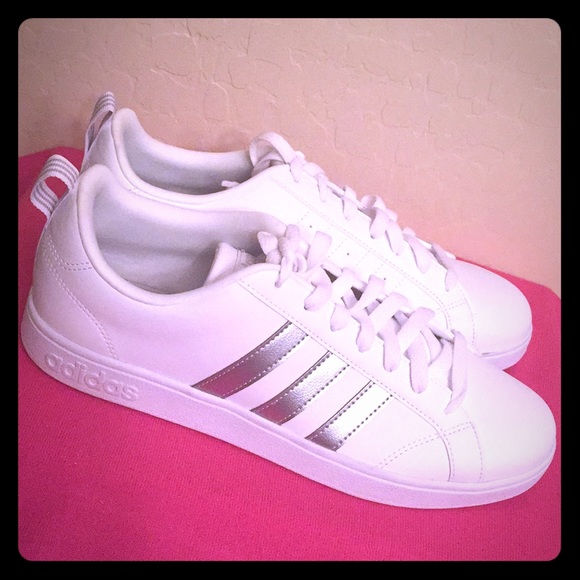 adidas vs advantage women's